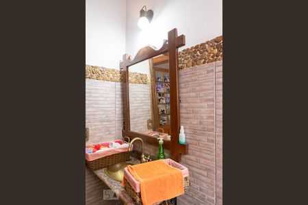 Casa à venda com 283m², 3 quartos e 4 vagasLavabo