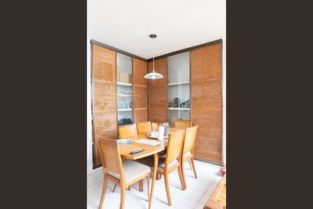 Casa à venda com 283m², 3 quartos e 4 vagasCozinha