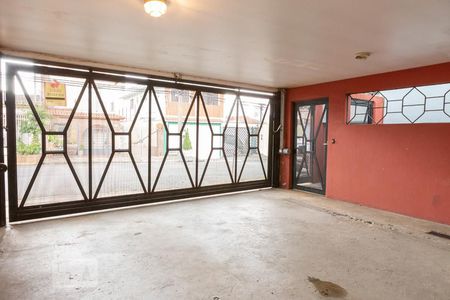 Casa à venda com 283m², 3 quartos e 4 vagasGaragem