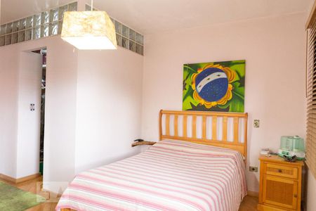 Casa à venda com 283m², 3 quartos e 4 vagasSuíte 3