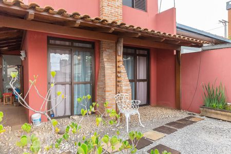 Casa à venda com 283m², 3 quartos e 4 vagasFrente da Casa