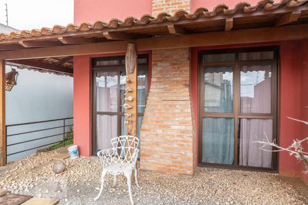 Casa à venda com 283m², 3 quartos e 4 vagasFrente da Casa