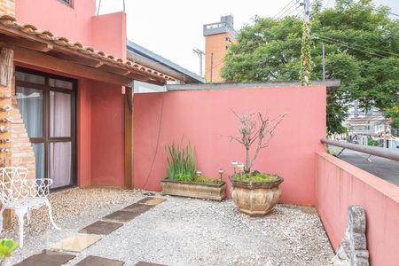 Casa à venda com 283m², 3 quartos e 4 vagasFrente da Casa