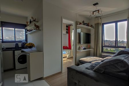 Sala de apartamento à venda com 2 quartos, 35m² em Presidente Altino, Osasco