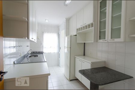 Apartamento à venda com 64m², 2 quartos e 1 vagaCozinha