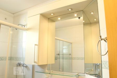 Apartamento à venda com 180m², 4 quartos e 2 vagasBanheiro da Suíte 3