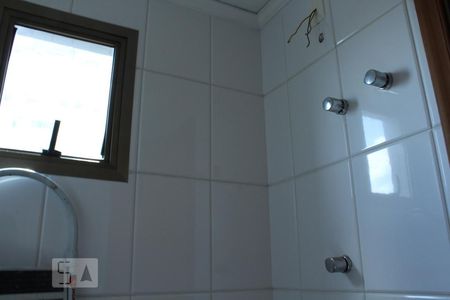 Apartamento à venda com 180m², 4 quartos e 2 vagasBanheiro de Serviço