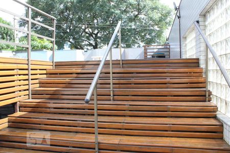 Apartamento à venda com 180m², 4 quartos e 2 vagasÁrea comum - Piscina