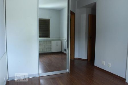 Apartamento à venda com 180m², 4 quartos e 2 vagasSuíte 3