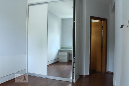 Apartamento à venda com 180m², 4 quartos e 2 vagasSuíte 3