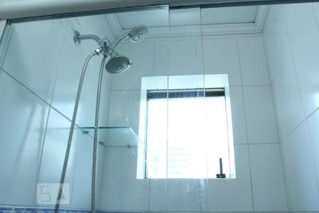 Apartamento à venda com 180m², 4 quartos e 2 vagasBanheiro da Suíte 1