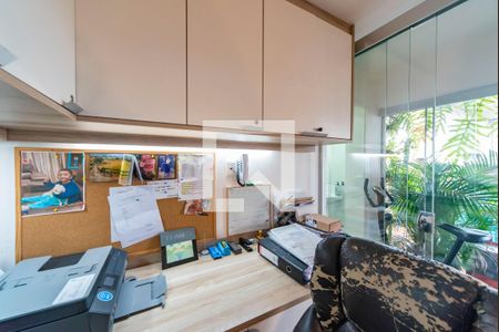 Apartamento à venda com 370m², 4 quartos e 3 vagasEscritório