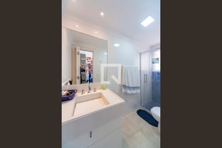 Apartamento à venda com 370m², 4 quartos e 3 vagasBanheiro do Quarto 2