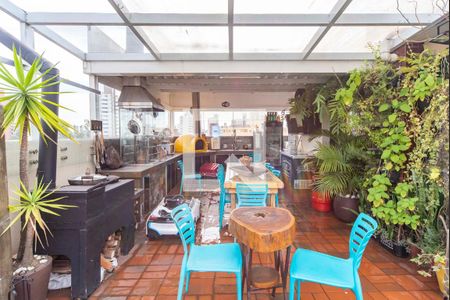 Apartamento à venda com 370m², 4 quartos e 3 vagasÁrea Gourmet 