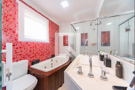 Apartamento à venda com 370m², 4 quartos e 3 vagasBanheiro do Quarto 4