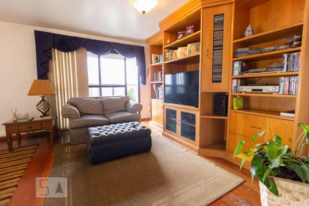 Apartamento à venda com 201m², 4 quartos e 4 vagasSala