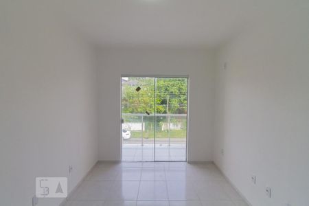 Quarto 1 de casa de condomínio para alugar com 2 quartos, 120m² em Real Parque, São José