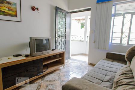 Sala de casa para alugar com 3 quartos, 57m² em São Cristóvão, Rio de Janeiro