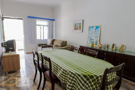 Sala de casa para alugar com 3 quartos, 57m² em São Cristóvão, Rio de Janeiro