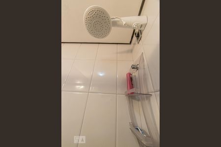 Apartamento à venda com 80m², 3 quartos e 1 vaga Apartamento à venda com 80m², 3 quartos e 1 vagaBanheiro de Serviço