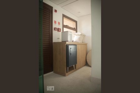 Apartamento à venda com 36m², 1 quarto e 1 vaga Apartamento à venda com 36m², 1 quarto e 1 vagaÁrea comum - Piscina