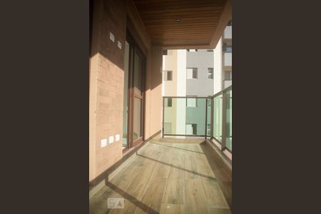 varanda de apartamento à venda com 1 quarto, 36m² em Santa Cecília, São Paulo