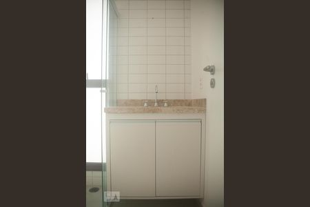 Banheiro de apartamento à venda com 1 quarto, 36m² em Santa Cecília, São Paulo