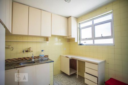 Apartamento à venda com 50m², 2 quartos e 1 vagaCozinha - Armários