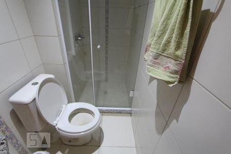 Apartamento para alugar com 65m², 2 quartos e 2 vagasBanheiro
