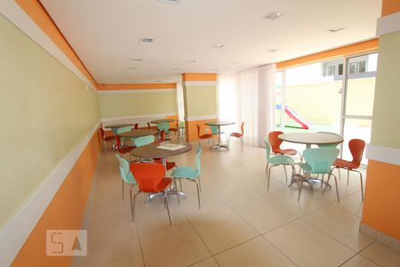 Apartamento para alugar com 65m², 2 quartos e 2 vagasSalão de Festas Infantil