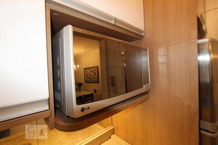 Apartamento para alugar com 65m², 2 quartos e 2 vagasCozinha