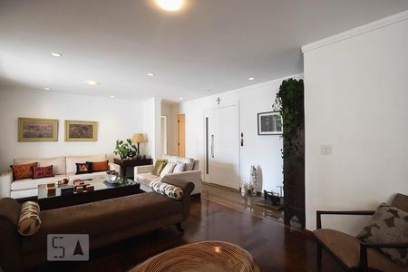 Sala de apartamento à venda com 4 quartos, 248m² em Vila Suzana, São Paulo