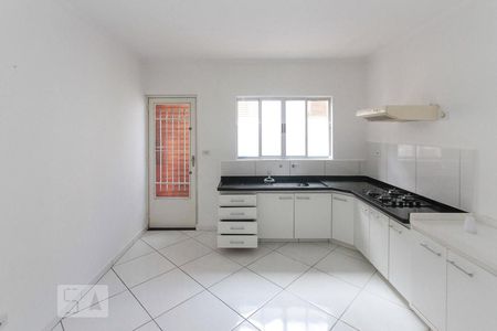 Casa à venda com 105m², 2 quartos e 1 vagaCozinha