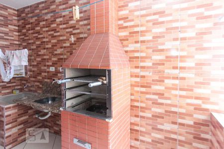 Casa à venda com 105m², 2 quartos e 1 vaga Churrasqueira