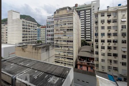 Vista de kitnet/studio para alugar com 1 quarto, 38m² em Copacabana, Rio de Janeiro