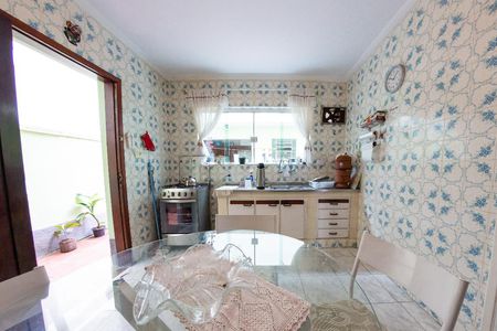 Casa para alugar com 177m², 4 quartos e 2 vagasCozinha