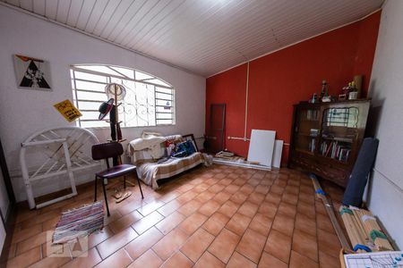 Casa para alugar com 177m², 4 quartos e 2 vagasSala