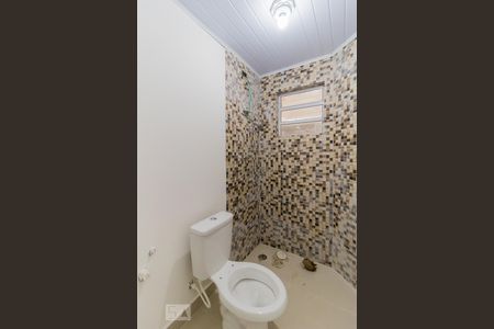Banheiro de casa para alugar com 1 quarto, 30m² em Jardim Penha, São Paulo