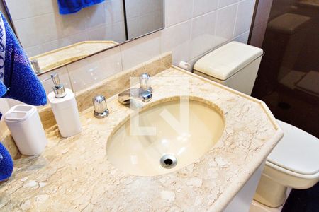 Apartamento à venda com 150m², 4 quartos e 2 vagasBanheiro