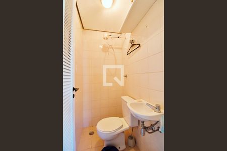 Apartamento à venda com 150m², 4 quartos e 2 vagasBanheiro de Serviço