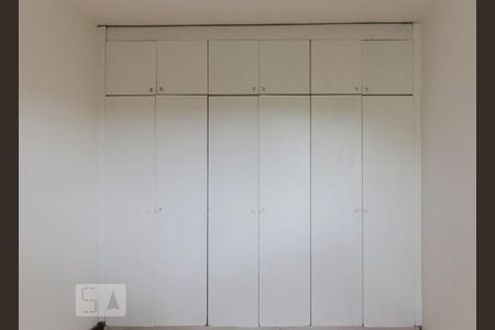 Quarto 2 - Armários de apartamento para alugar com 2 quartos, 70m² em Asa Norte, Brasília