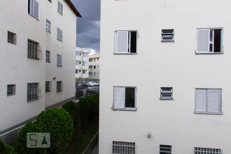 Vista do Quarto 1 de apartamento para alugar com 2 quartos, 55m² em Estoril, Belo Horizonte