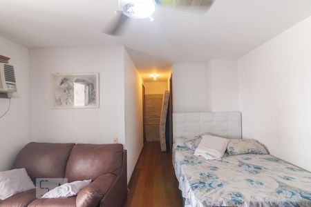 Apartamento à venda com 230m², 4 quartos e 2 vagas Apartamento à venda com 230m², 4 quartos e 2 vagasSuíte 2