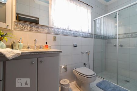 Casa à venda com 357m², 3 quartos e 7 vagasBanheiro Suite 3