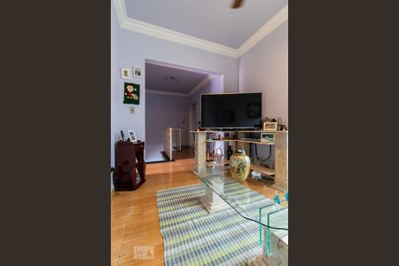 Casa à venda com 357m², 3 quartos e 7 vagasSala de Tv