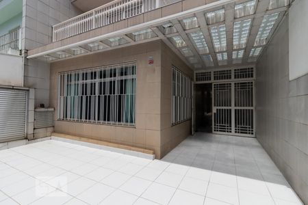 Casa à venda com 357m², 3 quartos e 7 vagasFachada