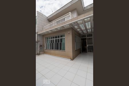 Casa à venda com 357m², 3 quartos e 7 vagasGaragem