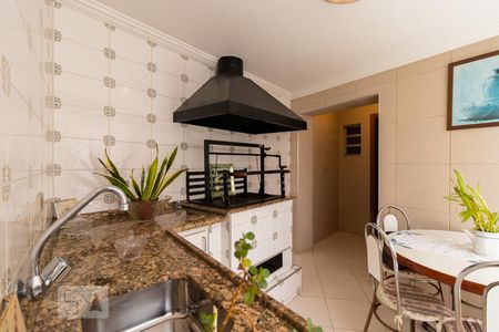 Casa à venda com 357m², 3 quartos e 7 vagasChurrasqueira