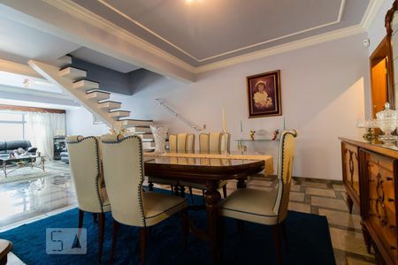 Sala de casa à venda com 3 quartos, 357m² em Vila Monumento, São Paulo