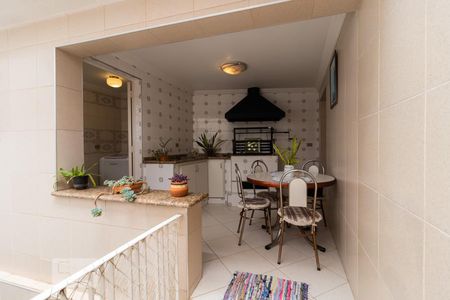 Casa à venda com 357m², 3 quartos e 7 vagasChurrasqueira